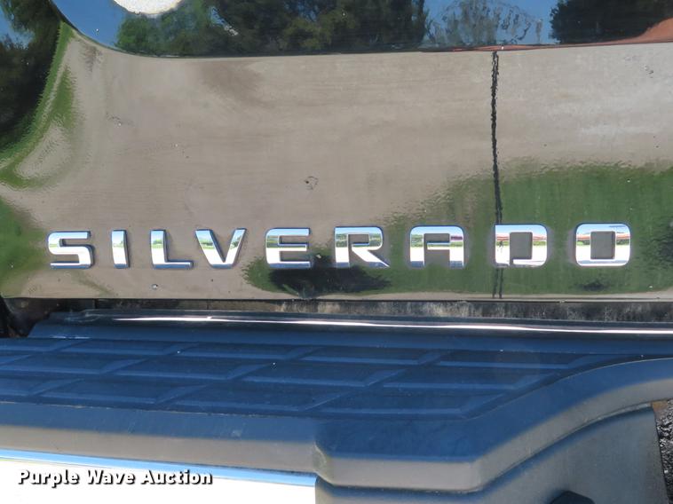 image for item DG3996 2009 Chevrolet Silverado 1500 pickup truck