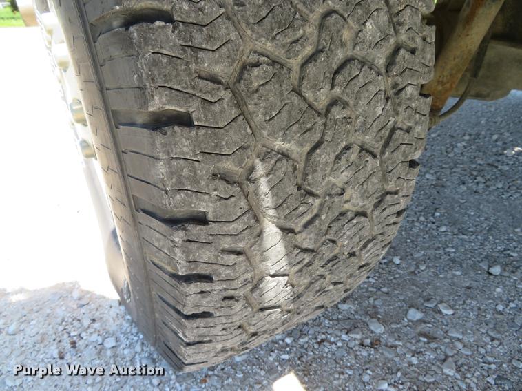 image for item DG3997 2005 Ford F350 Super Duty XL SuperCab pickup truck