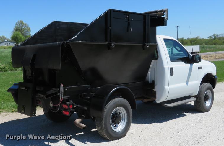 image for item DG3998 2003 Ford F250 Super Duty XL refuse bed pickup truck
