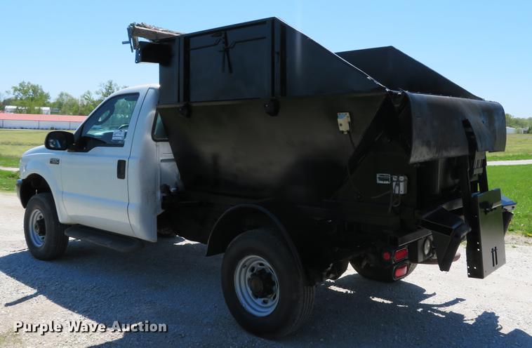 image for item DG3998 2003 Ford F250 Super Duty XL refuse bed pickup truck