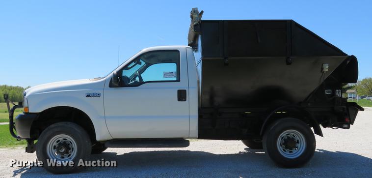 image for item DG3998 2003 Ford F250 Super Duty XL refuse bed pickup truck