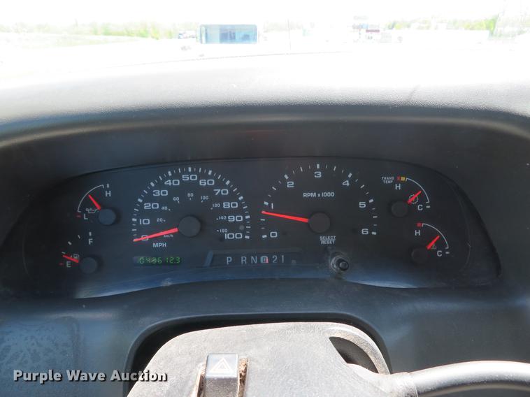 image for item DG3998 2003 Ford F250 Super Duty XL refuse bed pickup truck