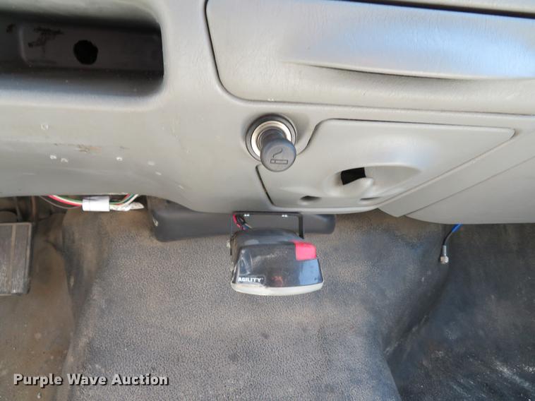 image for item DG3998 2003 Ford F250 Super Duty XL refuse bed pickup truck