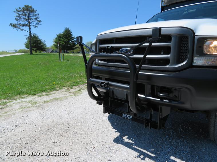 image for item DG3998 2003 Ford F250 Super Duty XL refuse bed pickup truck