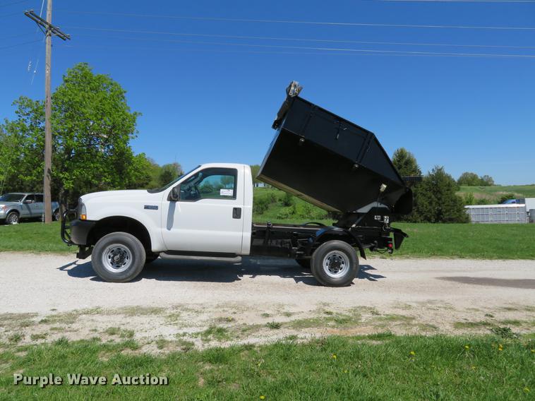 image for item DG3998 2003 Ford F250 Super Duty XL refuse bed pickup truck