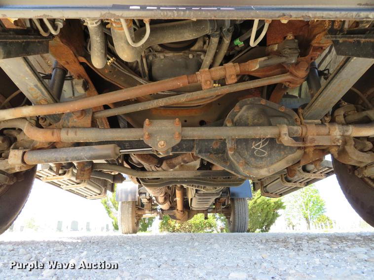 image for item DG3998 2003 Ford F250 Super Duty XL refuse bed pickup truck