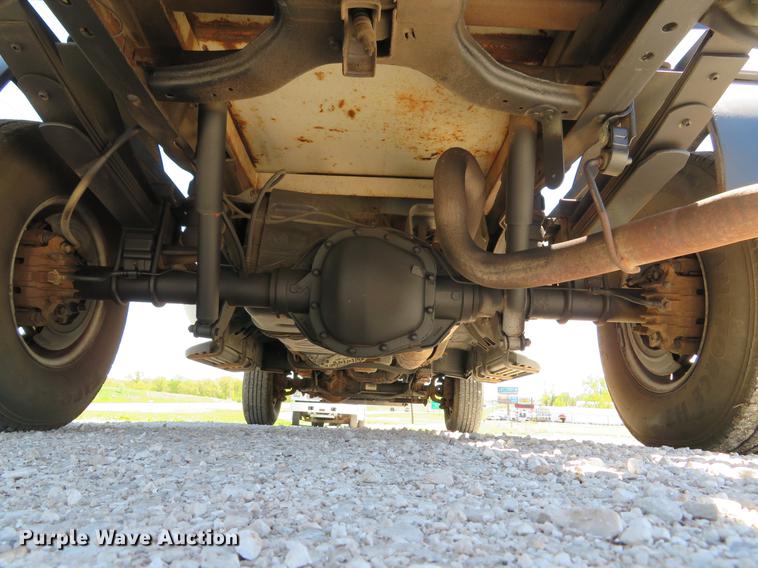 image for item DG3998 2003 Ford F250 Super Duty XL refuse bed pickup truck