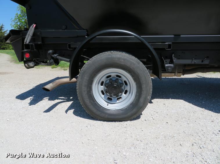 image for item DG3998 2003 Ford F250 Super Duty XL refuse bed pickup truck