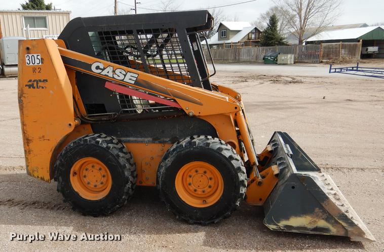 image for item DG5774 2002 Case 40XT skid steer