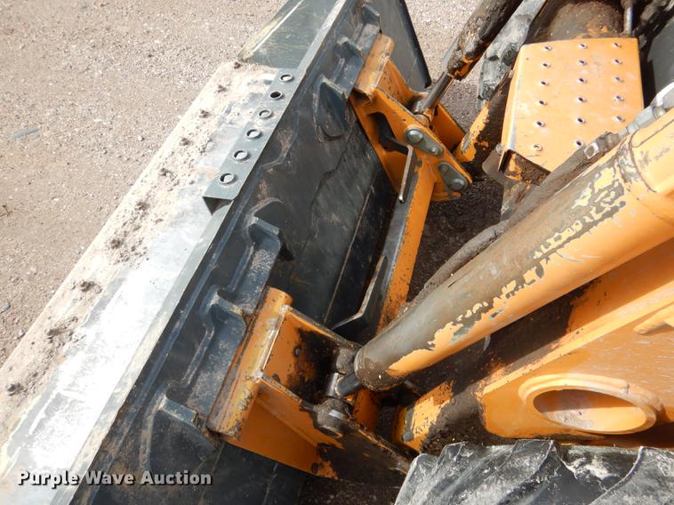 image for item DG5774 2002 Case 40XT skid steer