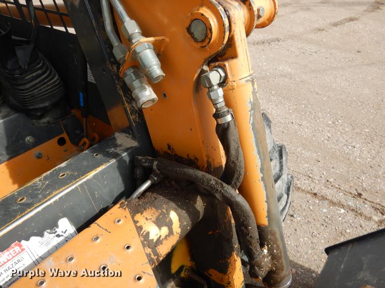 image for item DG5774 2002 Case 40XT skid steer