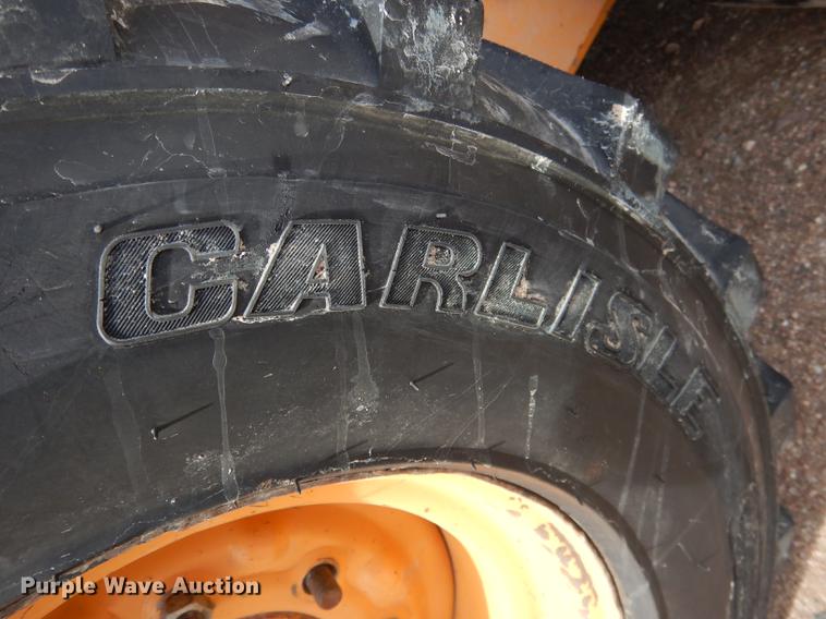 image for item DG5774 2002 Case 40XT skid steer