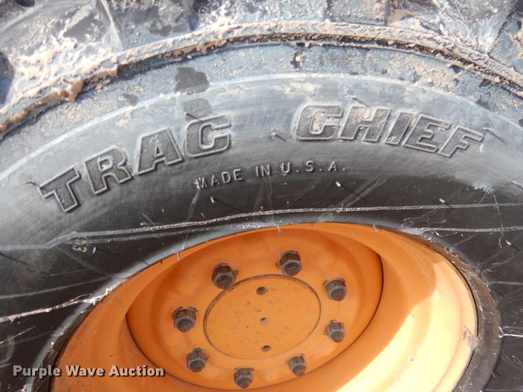 image for item DG5774 2002 Case 40XT skid steer