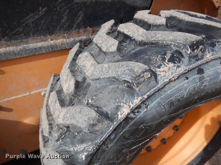 image for item DG5774 2002 Case 40XT skid steer