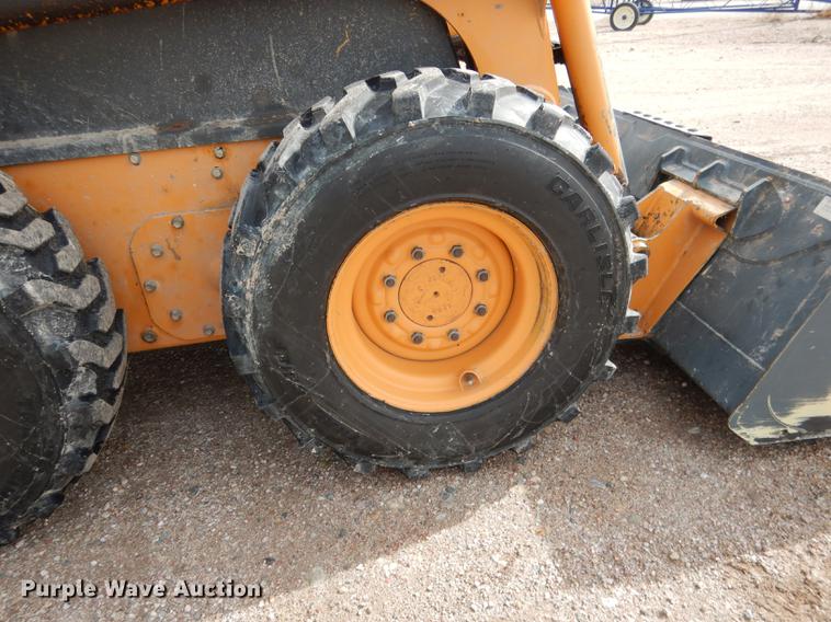 image for item DG5774 2002 Case 40XT skid steer
