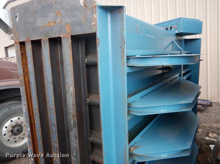 image for item DG5775 Marathon 6030HD baler