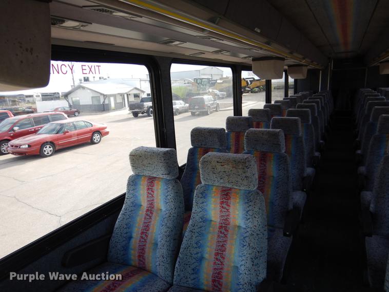 image for item DG5776 1999 Blue Bird Touring Coach LTC40 coach bus