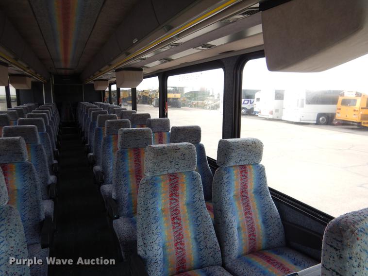 image for item DG5776 1999 Blue Bird Touring Coach LTC40 coach bus