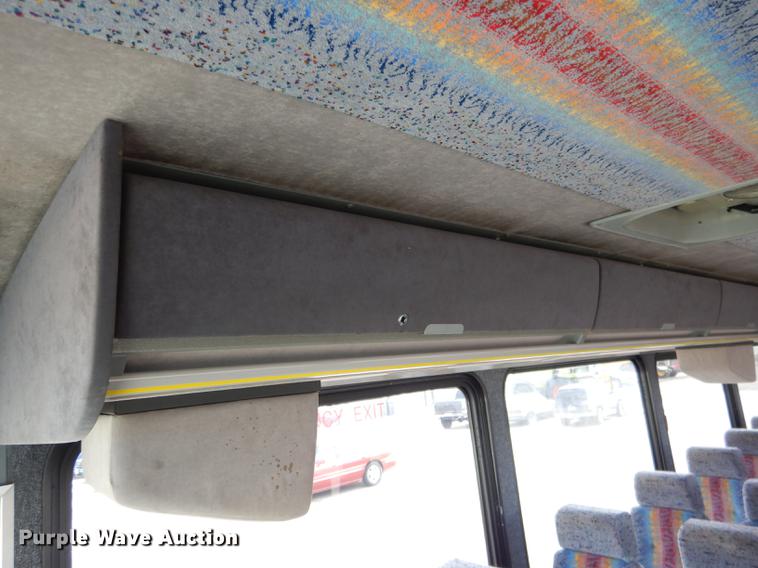 image for item DG5776 1999 Blue Bird Touring Coach LTC40 coach bus