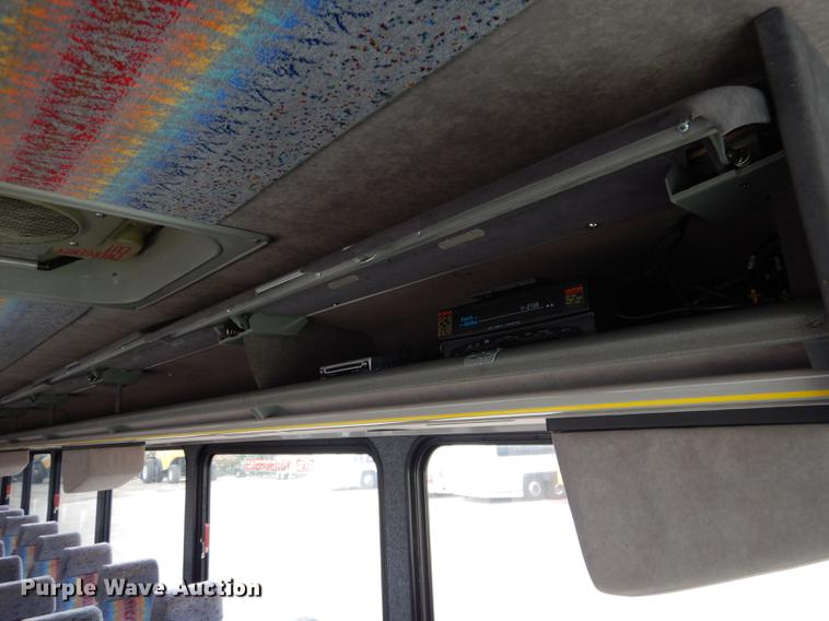 image for item DG5776 1999 Blue Bird Touring Coach LTC40 coach bus