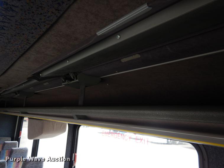 image for item DG5776 1999 Blue Bird Touring Coach LTC40 coach bus