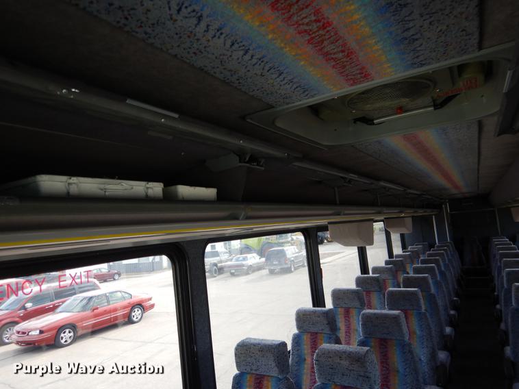 image for item DG5776 1999 Blue Bird Touring Coach LTC40 coach bus