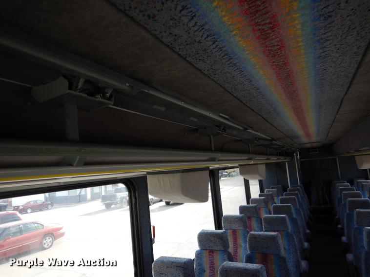 image for item DG5776 1999 Blue Bird Touring Coach LTC40 coach bus