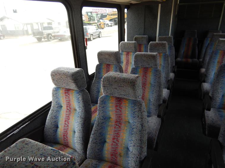 image for item DG5776 1999 Blue Bird Touring Coach LTC40 coach bus