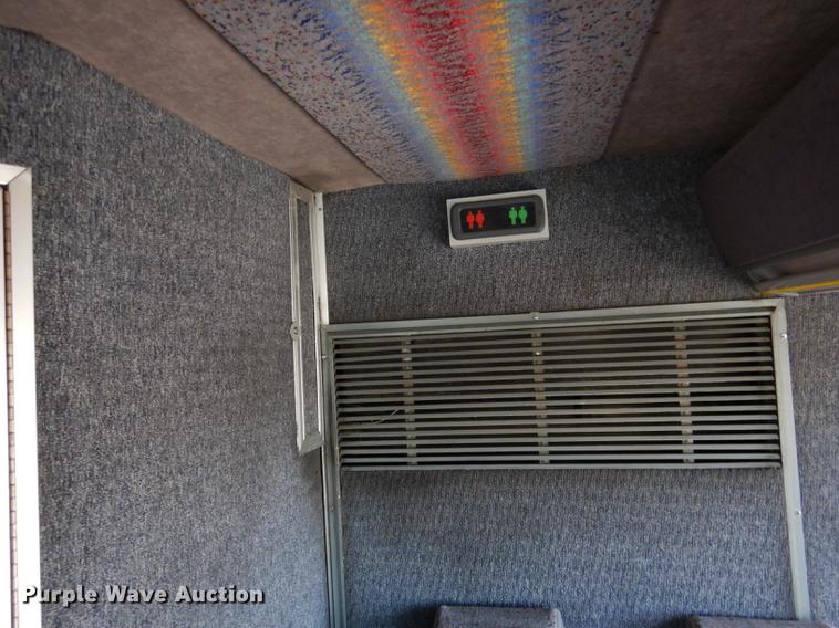 image for item DG5776 1999 Blue Bird Touring Coach LTC40 coach bus