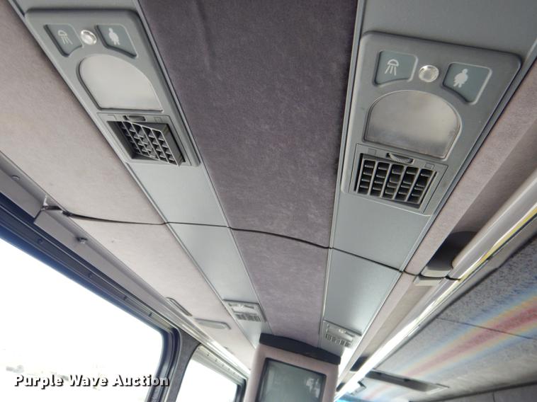 image for item DG5776 1999 Blue Bird Touring Coach LTC40 coach bus