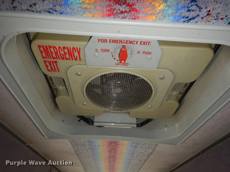 image for item DG5776 1999 Blue Bird Touring Coach LTC40 coach bus