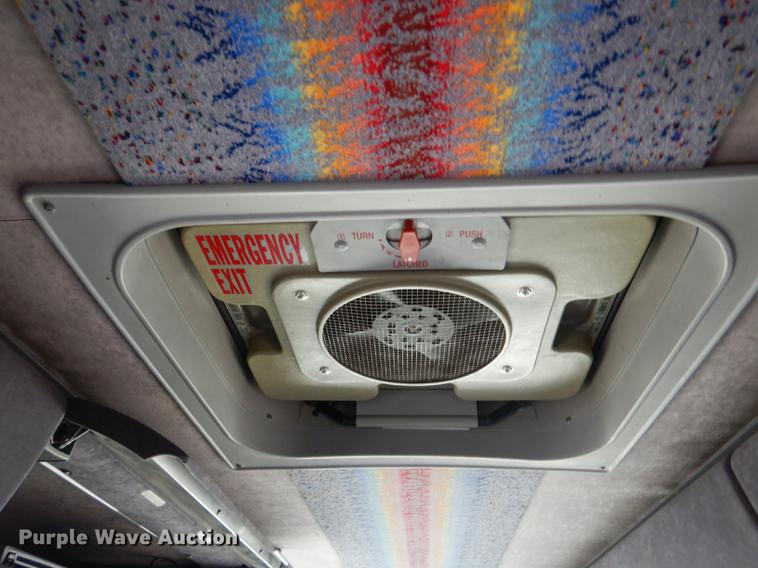 image for item DG5776 1999 Blue Bird Touring Coach LTC40 coach bus