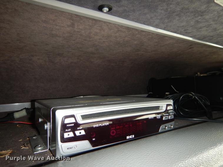 image for item DG5776 1999 Blue Bird Touring Coach LTC40 coach bus