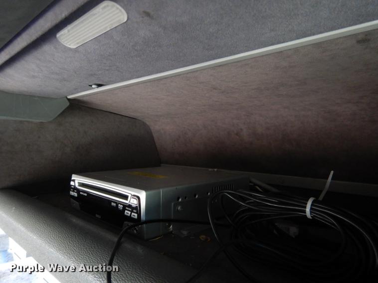 image for item DG5776 1999 Blue Bird Touring Coach LTC40 coach bus