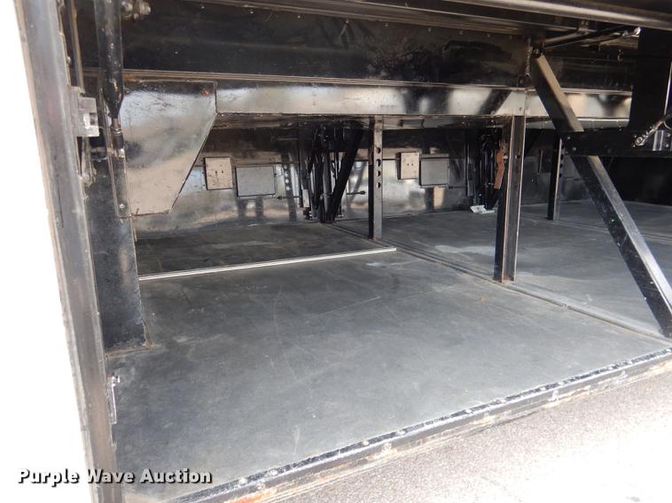 image for item DG5776 1999 Blue Bird Touring Coach LTC40 coach bus