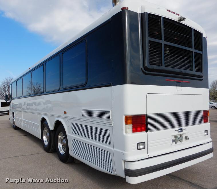 image for item DG5776 1999 Blue Bird Touring Coach LTC40 coach bus
