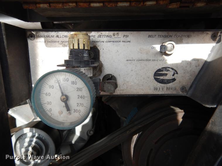 image for item DG5776 1999 Blue Bird Touring Coach LTC40 coach bus