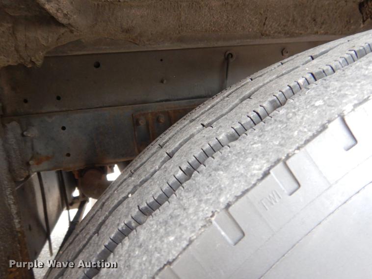 image for item DG5776 1999 Blue Bird Touring Coach LTC40 coach bus