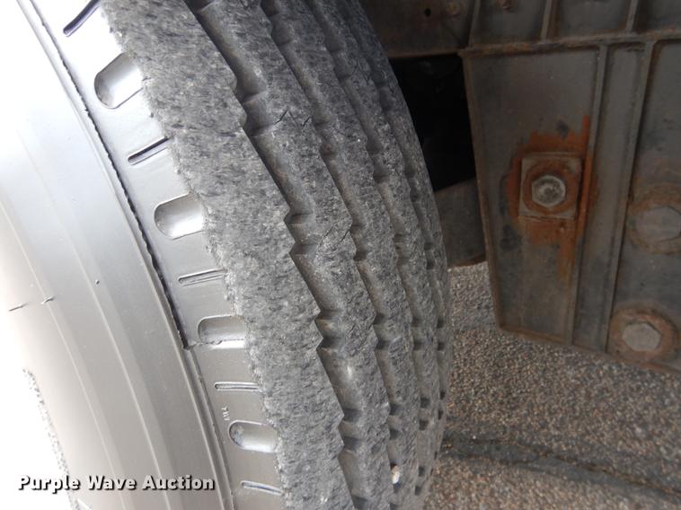 image for item DG5776 1999 Blue Bird Touring Coach LTC40 coach bus