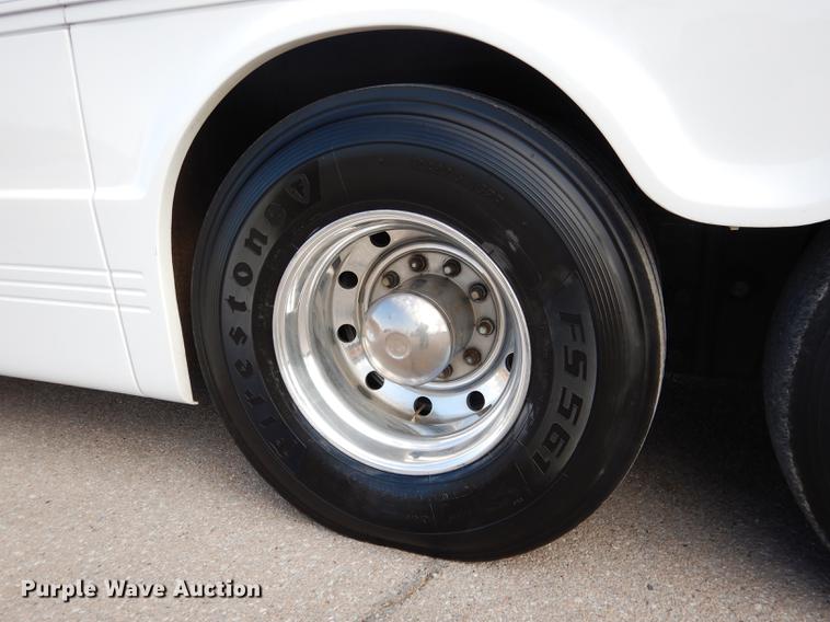 image for item DG5776 1999 Blue Bird Touring Coach LTC40 coach bus