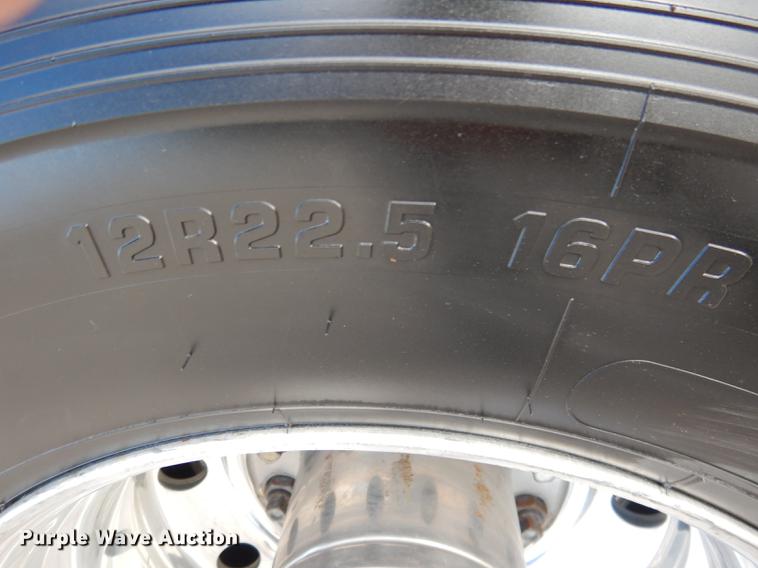 image for item DG5776 1999 Blue Bird Touring Coach LTC40 coach bus