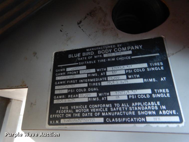 image for item DG5776 1999 Blue Bird Touring Coach LTC40 coach bus