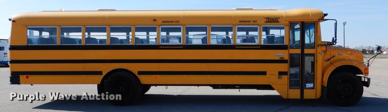 image for item DG5777 1998 International 3800 Thomas school bus
