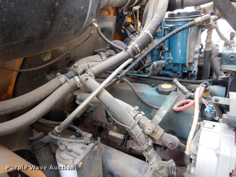 image for item DG5777 1998 International 3800 Thomas school bus