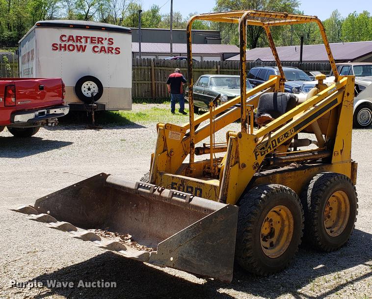 image for item EN9904 Ford CL30 skid steer