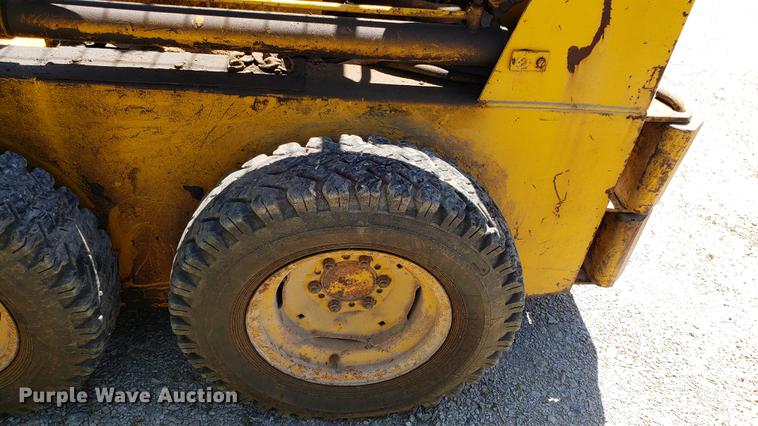 image for item EN9904 Ford CL30 skid steer