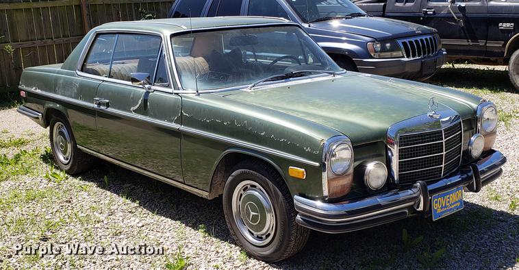 image for item EN9905 1973 Mercedes Benz 280C