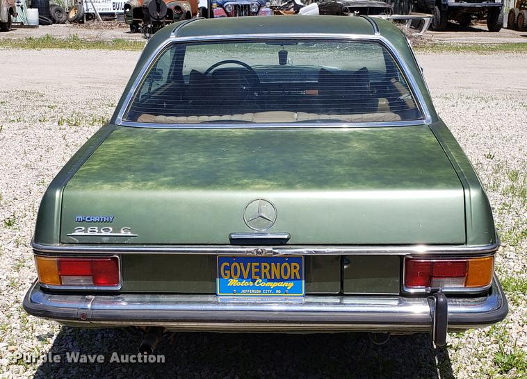 image for item EN9905 1973 Mercedes Benz 280C