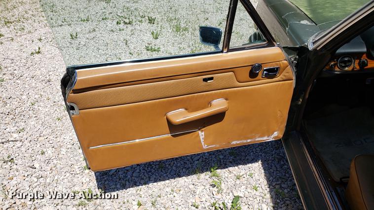 image for item EN9905 1973 Mercedes Benz 280C