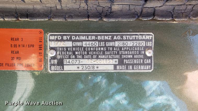 image for item EN9905 1973 Mercedes Benz 280C